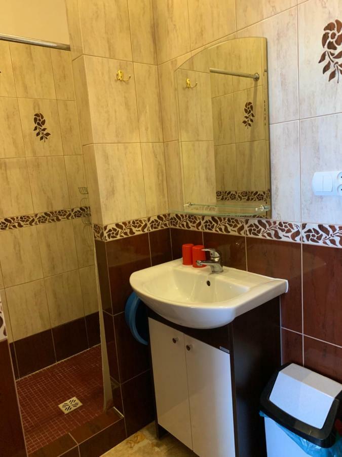 Pokoje Goscinne Matros Ustronie Morskie Εξωτερικό φωτογραφία